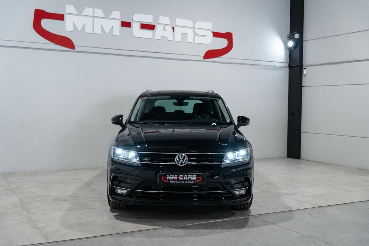 VOLKSWAGEN Tiguan R-line