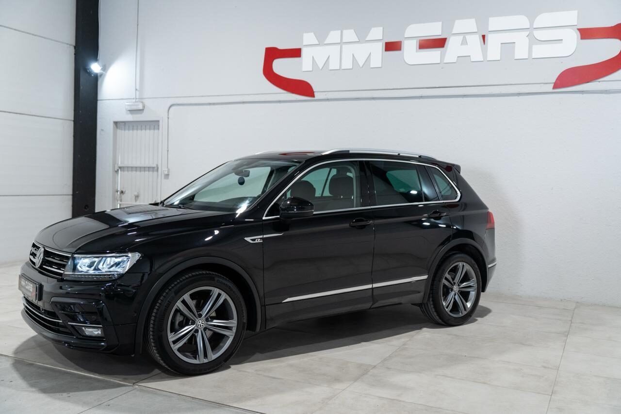 VOLKSWAGEN Tiguan R-line