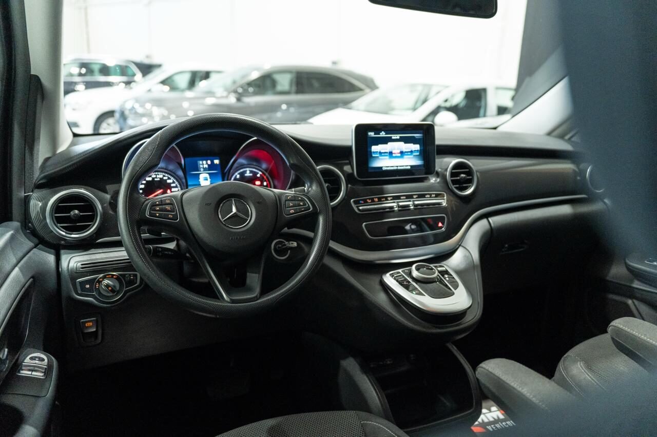 MERCEDES-BENZ Clase v AVANTGARDE 