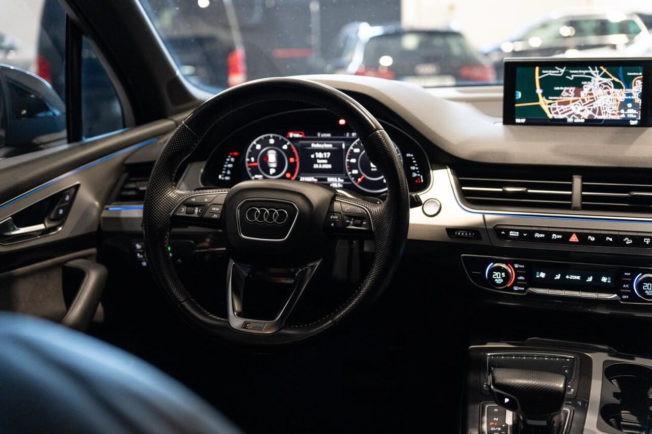 AUDI Q7 Sline