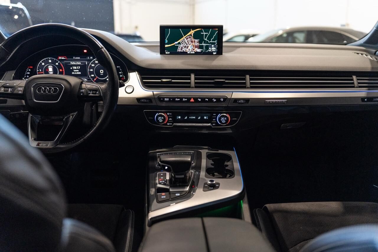 AUDI Q7 Sline