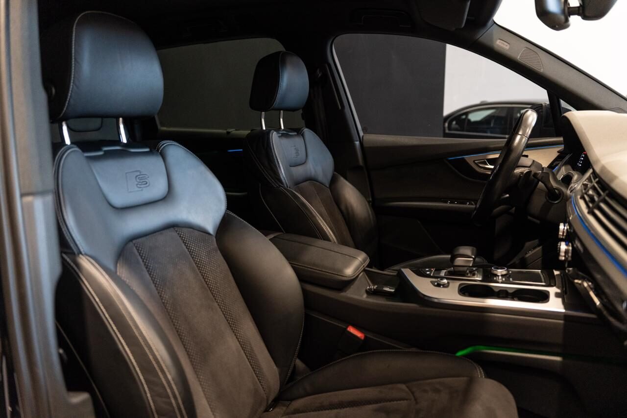 AUDI Q7 Sline