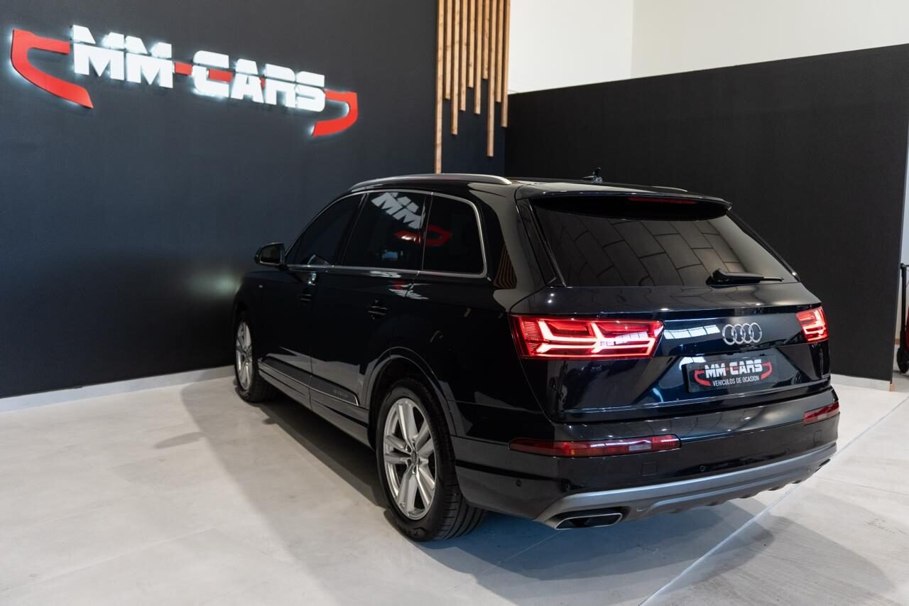 AUDI Q7 Sline