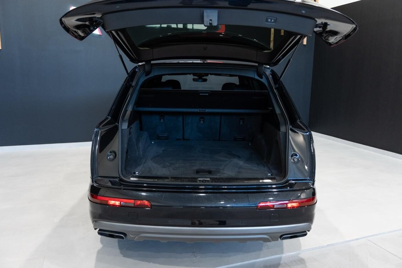 AUDI Q7 Sline