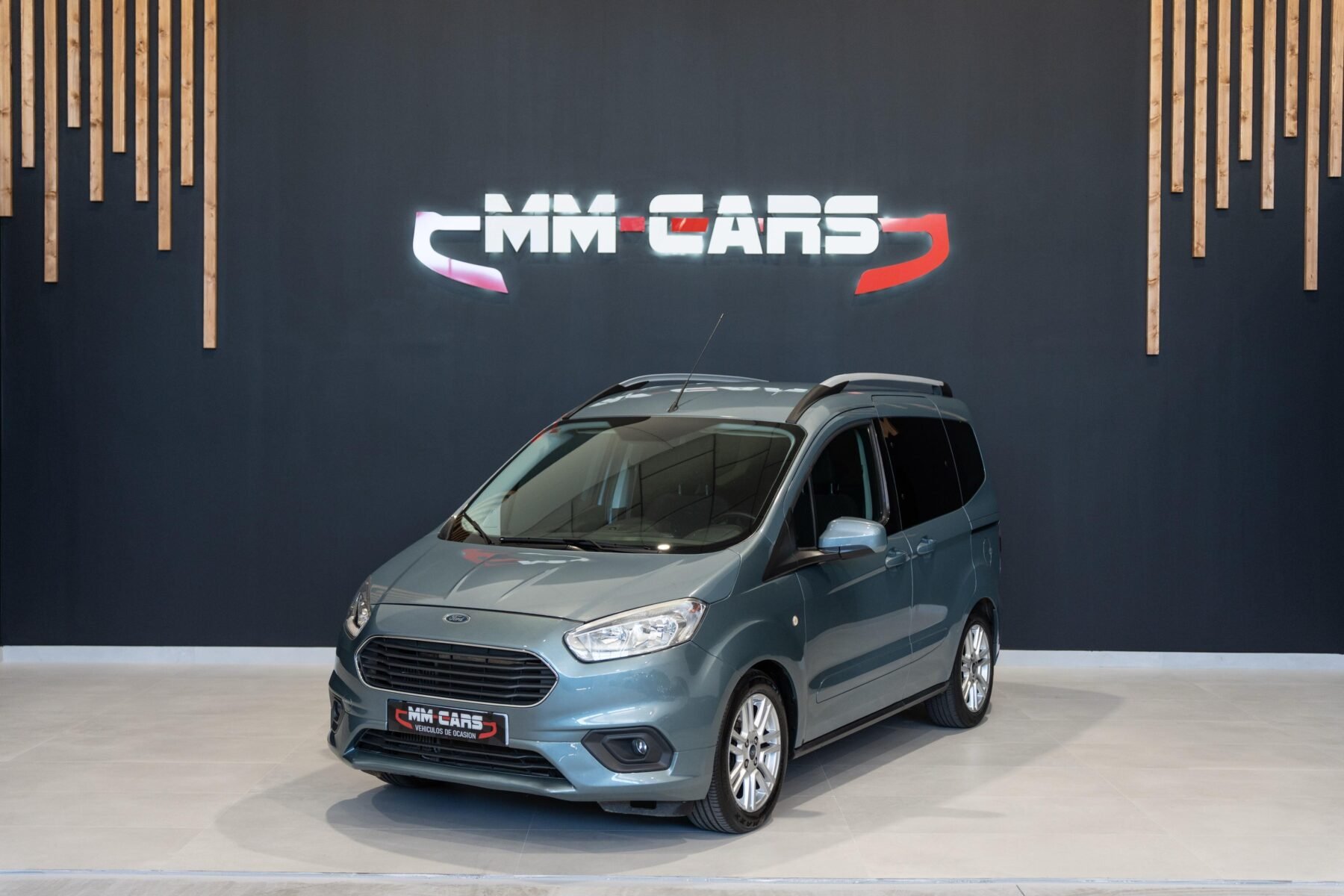FORD Tourneo COURIER 