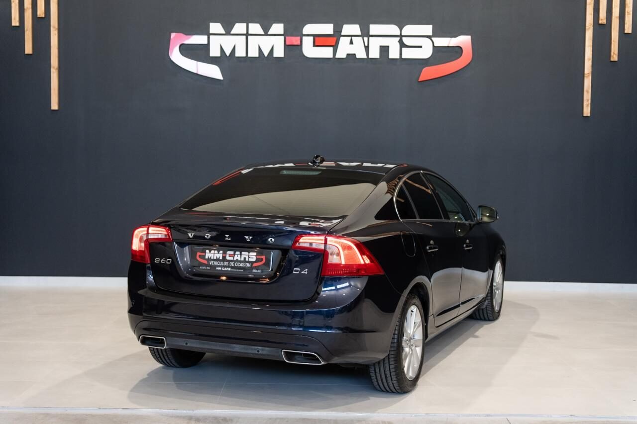 VOLVO S60 Momentun