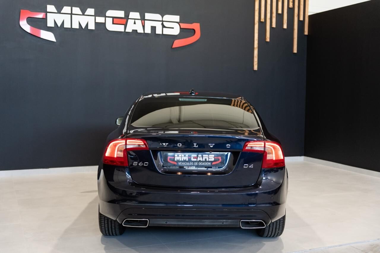 VOLVO S60 Momentun
