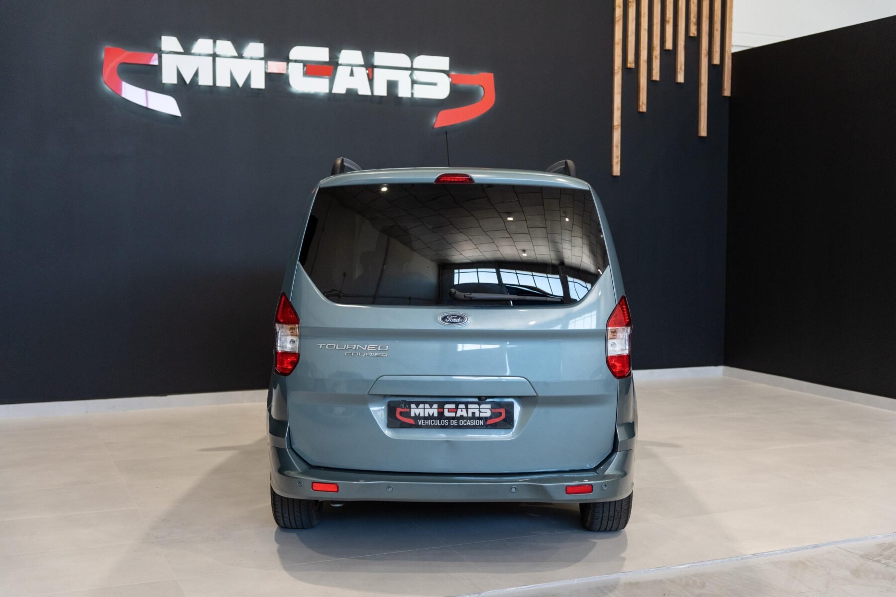 FORD Tourneo COURIER 