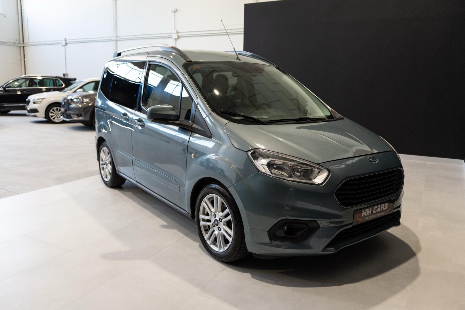 FORD Tourneo COURIER 