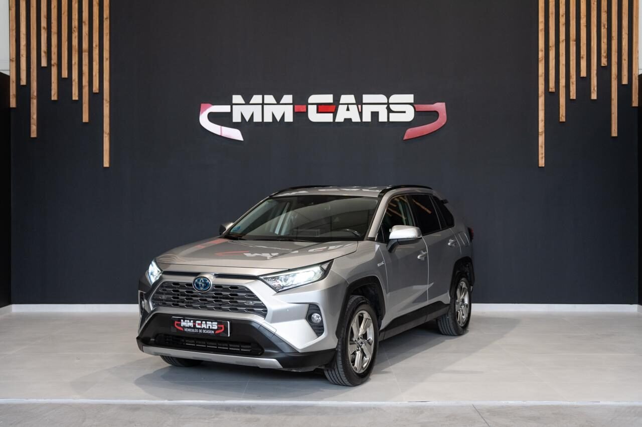 TOYOTA Rav4 Advance plus 4wd