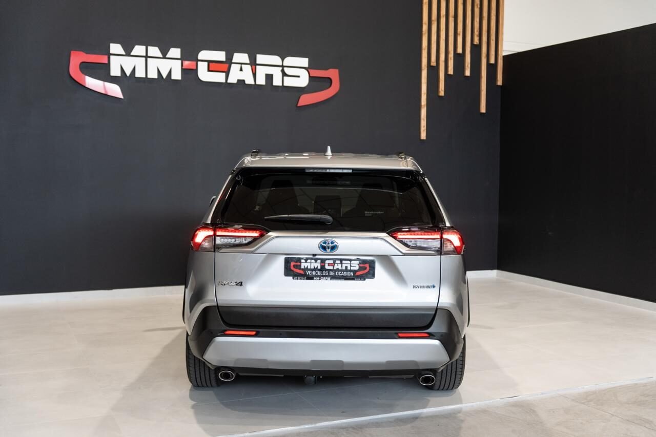 TOYOTA Rav4 Advance plus 4wd