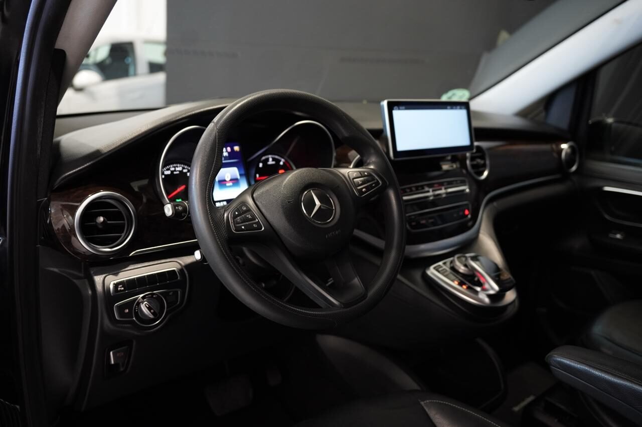 MERCEDES-BENZ Clase v Advangarde