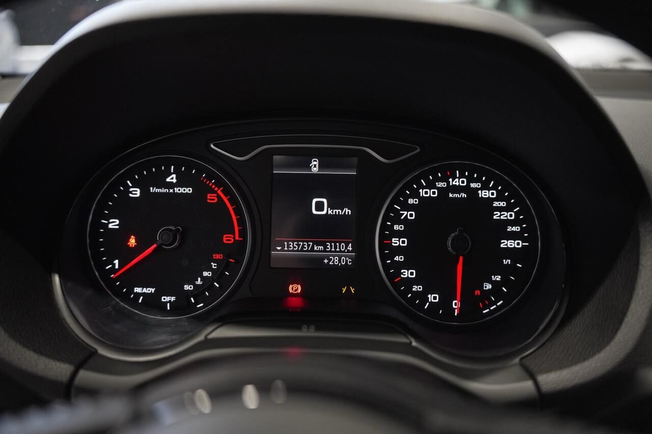AUDI Q2 30 Tdi 