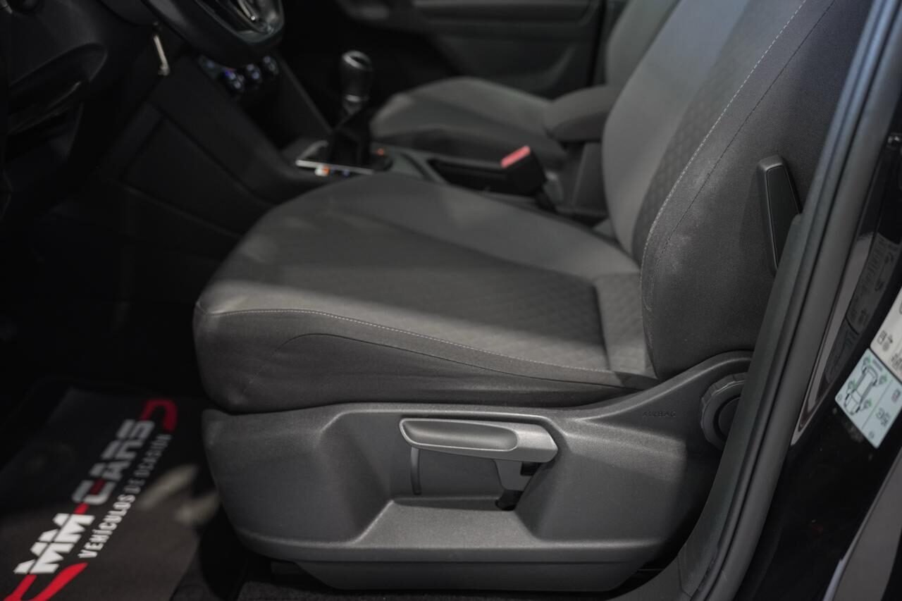 VOLKSWAGEN Tiguan R line
