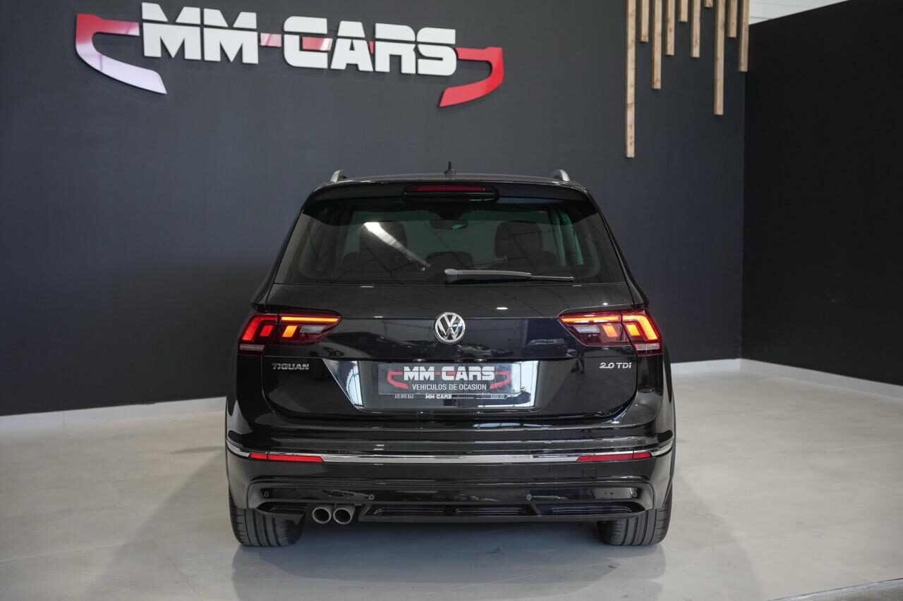 VOLKSWAGEN Tiguan R line