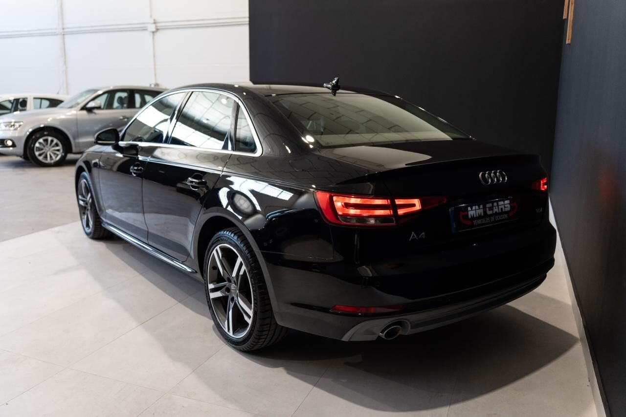 AUDI A4 S-line