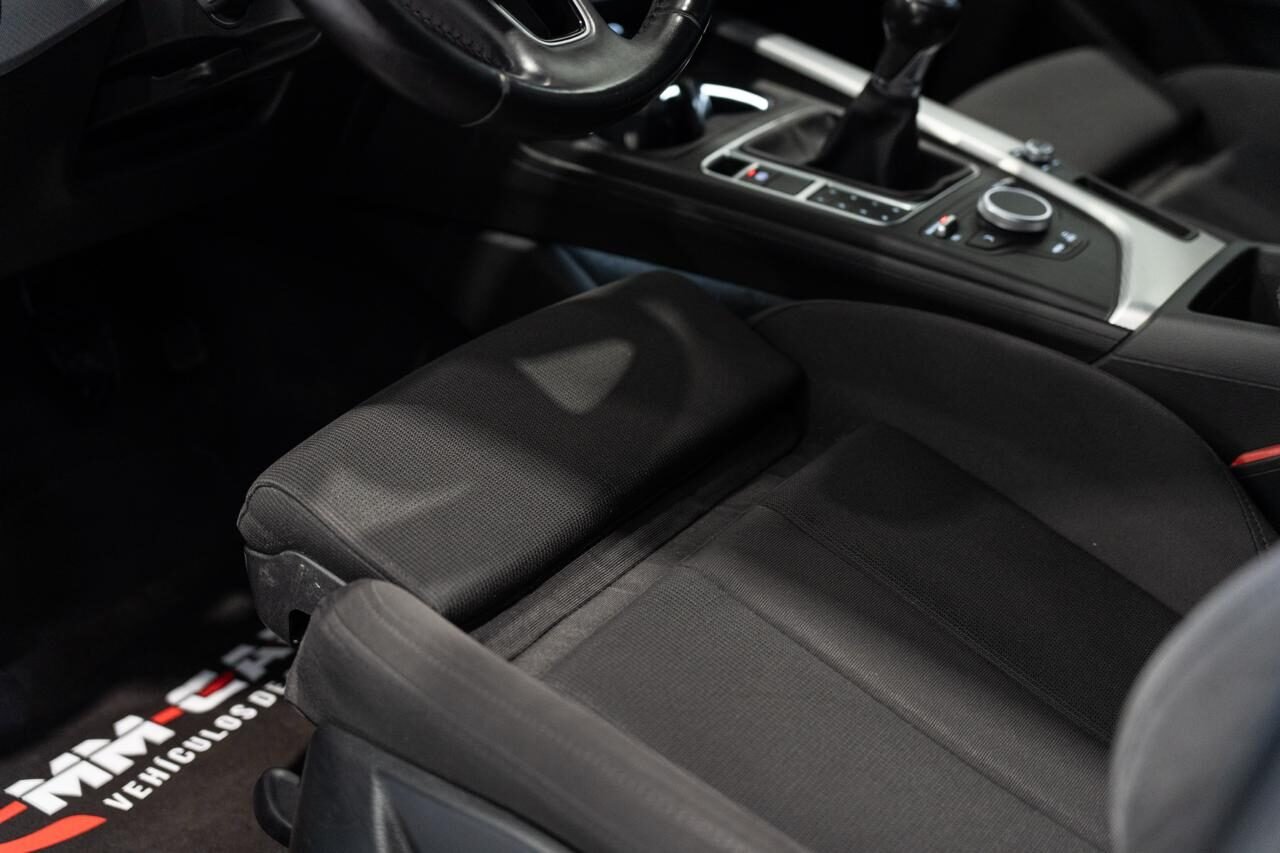 AUDI A4 S-line