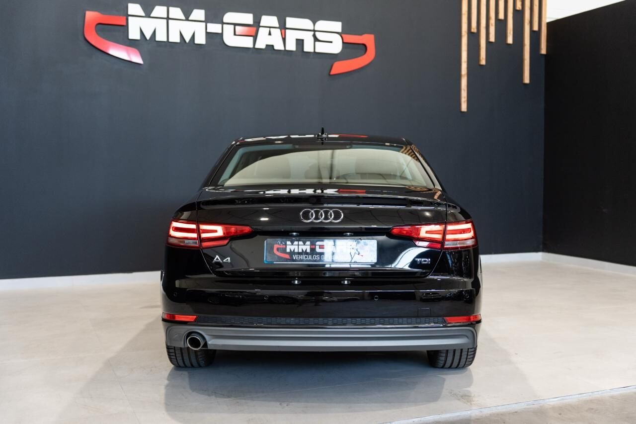 AUDI A4 S-line