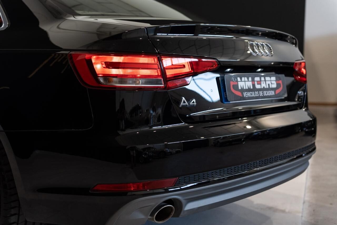 AUDI A4 S-line