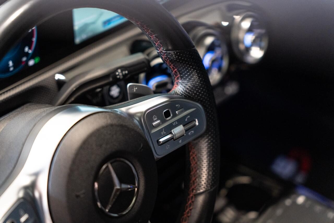 MERCEDES-BENZ Cla AMG 