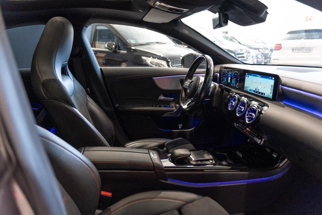 MERCEDES-BENZ Cla AMG 
