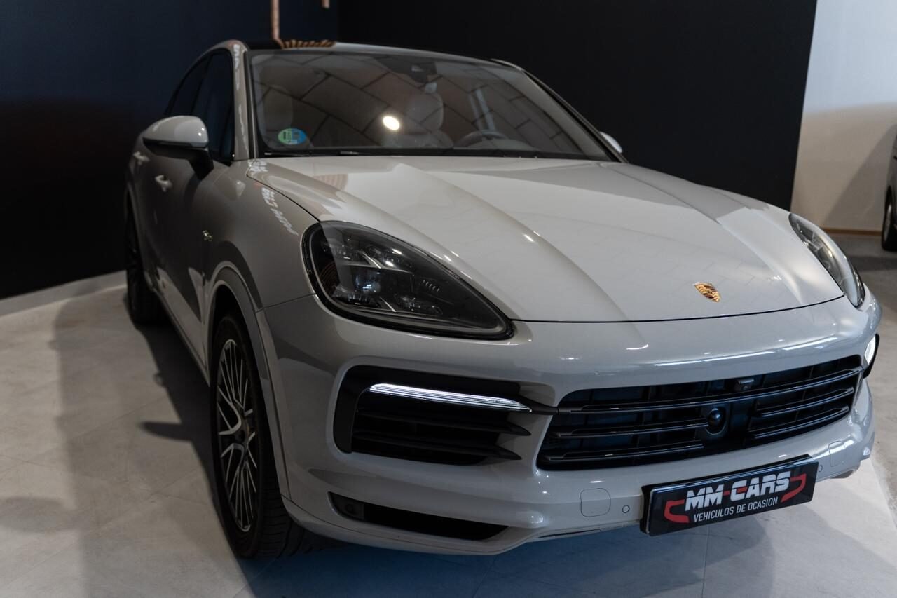 PORSCHE Cayenne Coupe