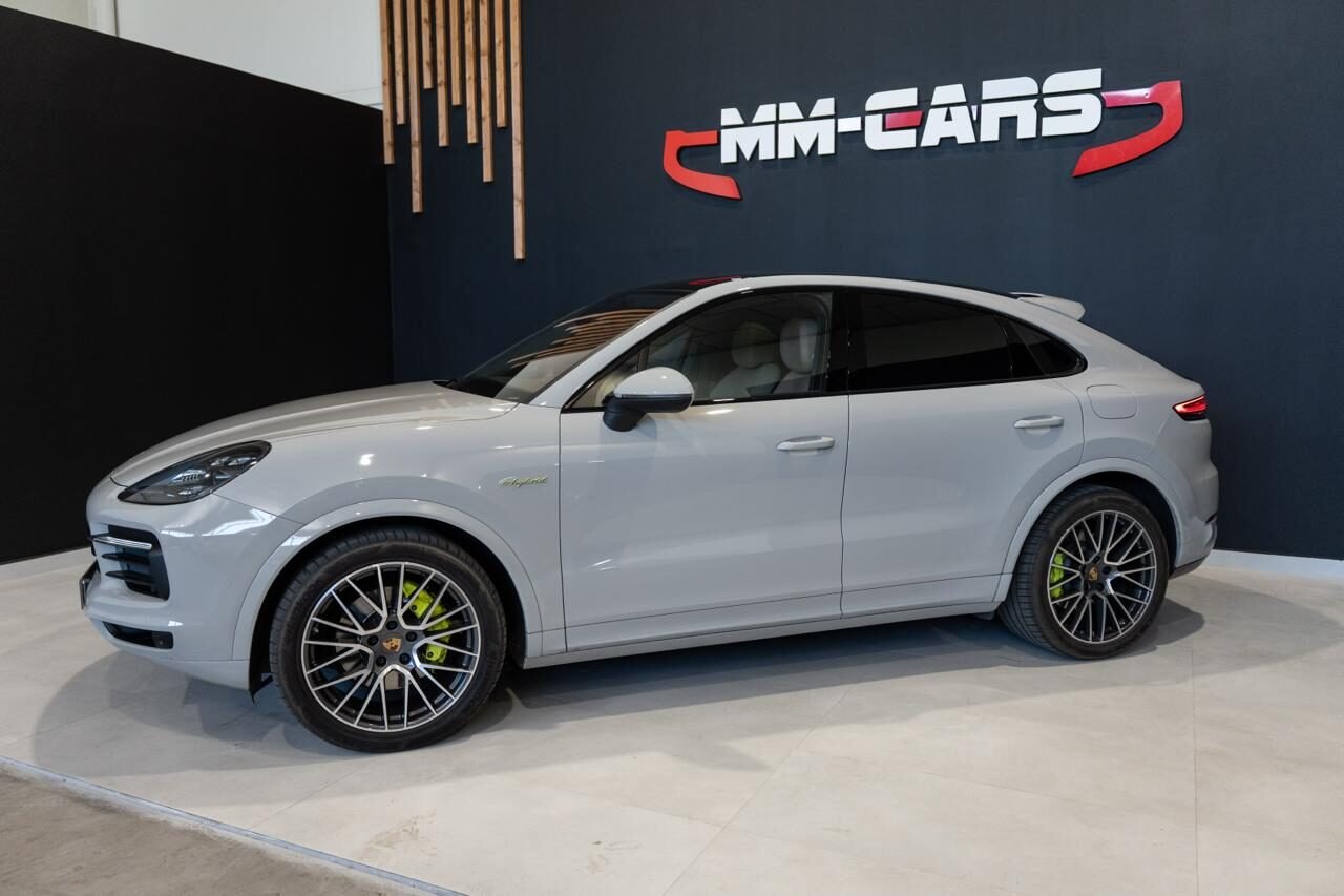 PORSCHE Cayenne Coupe