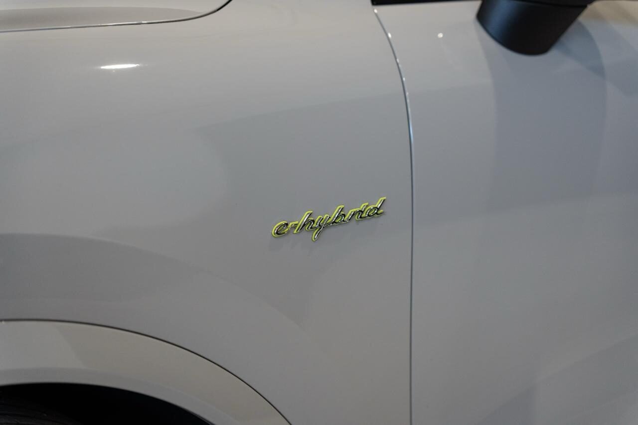 PORSCHE Cayenne Coupe