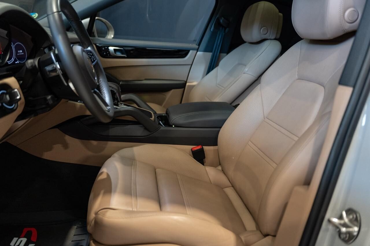 PORSCHE Cayenne Coupe