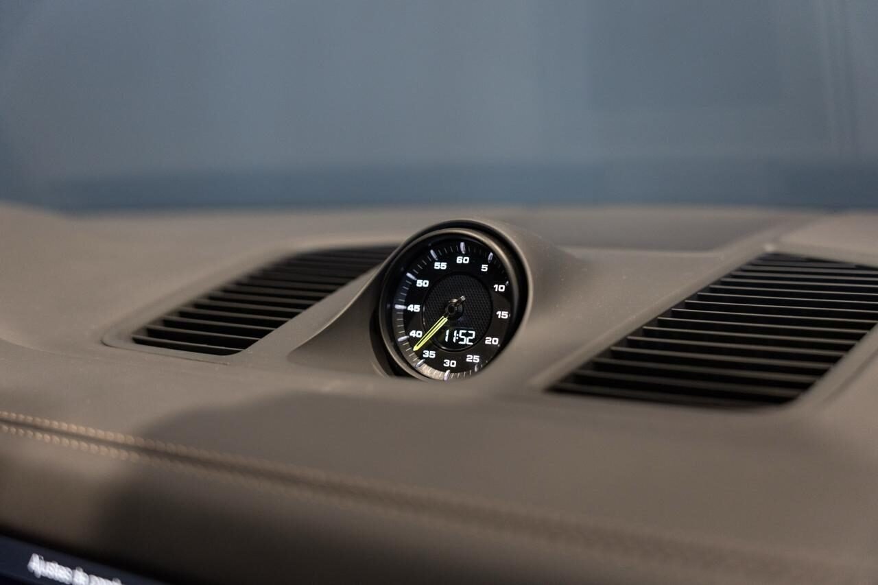 PORSCHE Cayenne Coupe